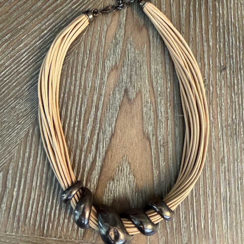 ITAOR ITALIAN NECKLACE OVERLAY 20 STRAND LEATHER CORD - Picture 4 of 10